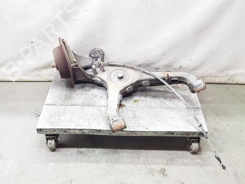 Used Right rear steering knuckle MERCEDES-BENZ VITO Van (W638) 108 D 2.3 (638.064, 638.068) (79 hp) 29011447