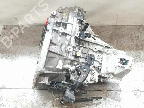 Used Gearbox HYUNDAI i20 II (GB, IB) 1.2 (84 hp) 8801083