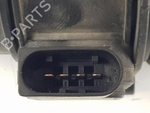 Mass air flow sensor LAND ROVER DISCOVERY III (L319) 2.7 TD 4x4 | BP8049658M95 