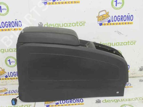 Used Armrest / Center console DODGE JOURNEY 2.4 (170 hp) 7895359