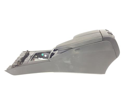 Used Armrest / Center console MERCEDES-BENZ GLK-CLASS (X204) [2008-2015]  31374485