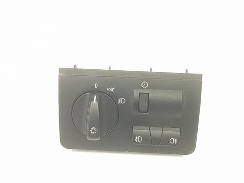 Used Headlight switch BMW X5 (E53) 3.0 d (218 hp) 18073440