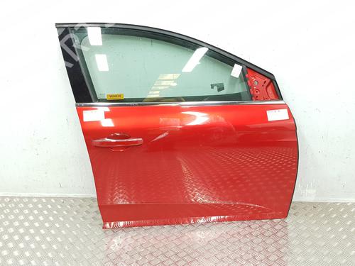 Used Right front door Right front door 37514063 37514063