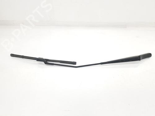 Vindspejlsviskerarm SEAT ARONA (KJ7, KJP) 1.0 TSI (95 hp) 13483340