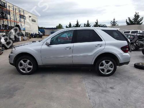 Rudehejsemekanisme venstre bagtil MERCEDES-BENZ M-CLASS (W164) ML 320 CDI 4-matic (164.122) | BP1251934C24 