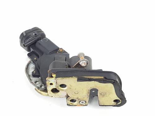 Used Rear left lock Rear left lock TOYOTA LAND CRUISER 90 (_J9_) 3.0 TD (KZJ90_, KZJ95_, KZJ90R, KZJ95R, KZJ90W, KZJ95W) (125 hp) 40457108 40457108