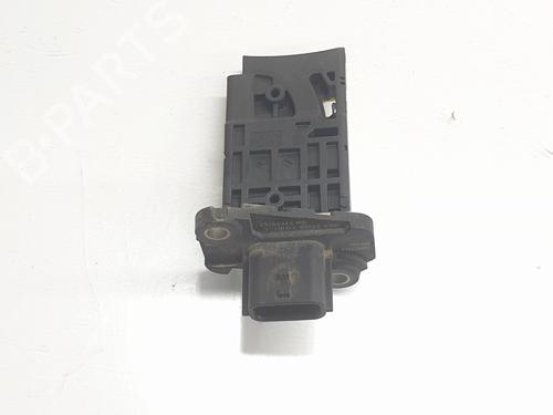 Used Mass air flow sensor Mass air flow sensor OPEL VIVARO B Bus (X82) 1.6 CDTI (06) (145 hp) 36678171 36678171