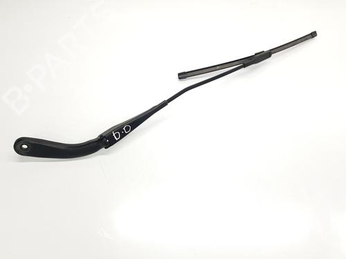 Used Front windshield wiper arm BMW 1 (F20) 116 d (116 hp) 29262394