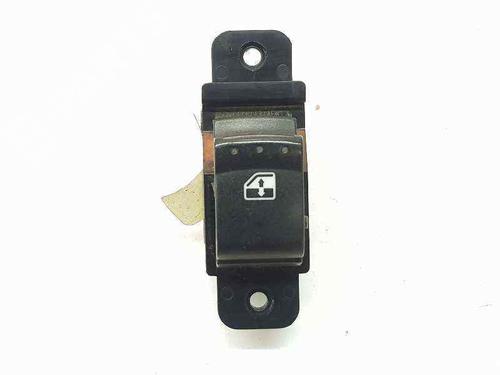 Used Right rear window switch Right rear window switch SSANGYONG ACTYON I 2.0 Xdi (141 hp) 5749233 5749233