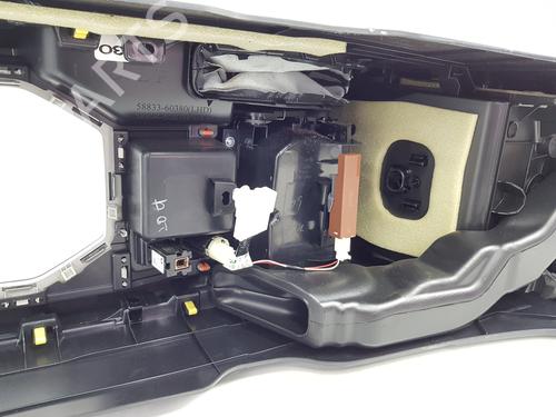 Armrest / Center console TOYOTA LAND CRUISER PRADO (_J15_) 2.8 D-4D (GDJ150_, GDJ155_, GDJ150, GDJ151) | BP29716489I20 