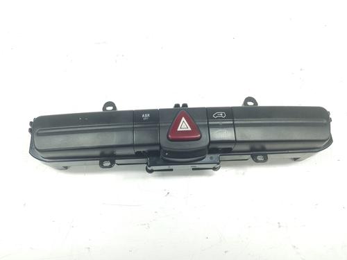 Used Warning switch MERCEDES-BENZ SPRINTER 3,5-t Van (B906) 313 CDI (906.631, 906.633, 906.635, 906.637) (129 hp) 10002867