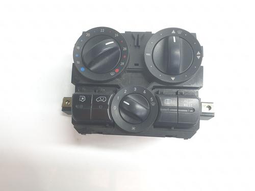 Climate control MERCEDES-BENZ VITO Bus (W639) 115 CDI (639.701, 639.703, 639.705) | BP28355635I5 