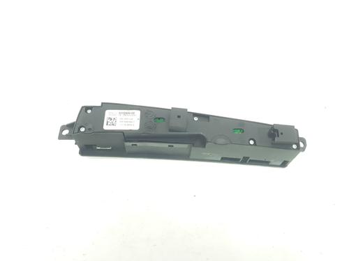 Switch BMW X3 (F25) xDrive 20 d | BP11683193I30 