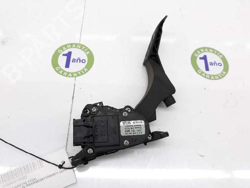 Used Pedal VW TRANSPORTER T5 Van (7HA, 7HH, 7EA, 7EH) 1.9 TDI (102 hp) 4904687