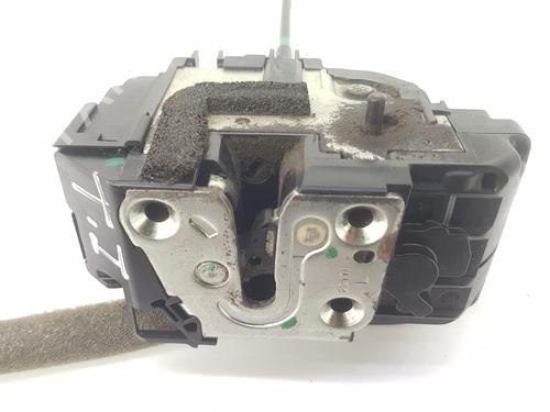 Rear left lock NISSAN QASHQAI I (J10, NJ10) 1.5 dCi | BP5122982C100