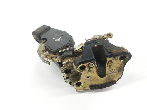 Used Rear right lock TOYOTA LAND CRUISER 90 (_J9_) 3.0 TD (KZJ90_, KZJ95_, KZJ90R, KZJ95R, KZJ90W, KZJ95W) (125 hp) 15086062