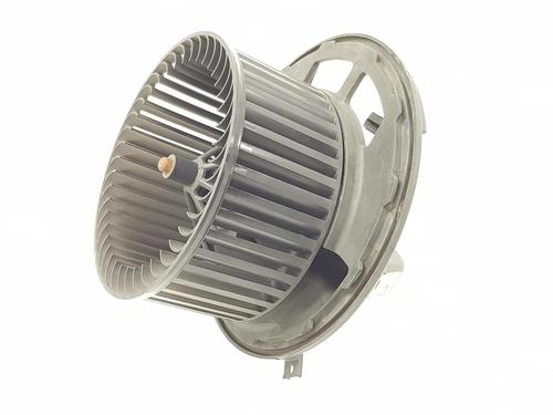 Used Heater blower motor BMW 1 (E87) 123 d (204 hp) 18132490