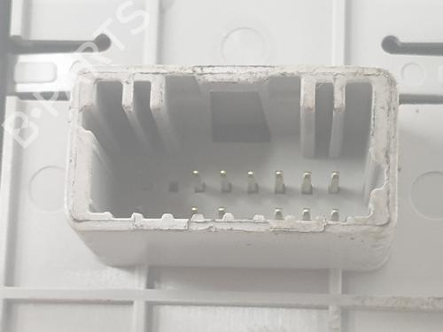 Left front window switch RENAULT MEGANE III Hatchback (BZ0/1_, B3_) 1.2 TCe (BZ2B, BZ11) | BP36672769I27 - Image 4