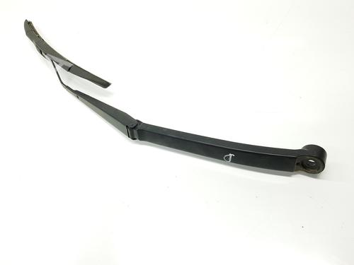 Used Front windshield wiper arm TOYOTA HILUX VIII Pickup (_N1_) 2.4 D 4WD (GUN125_, GUN125R) (150 hp) 22554180
