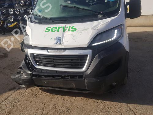 Kabinelys PEUGEOT BOXER Bus 2.2 BlueHDi 140 | BP32679565I8 