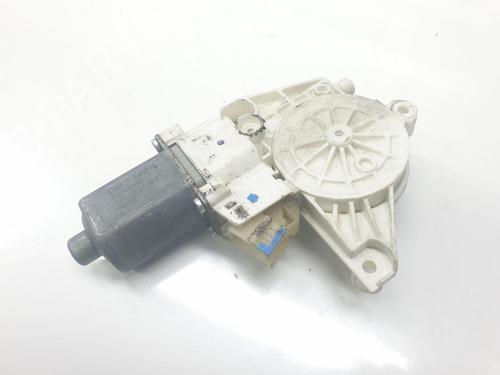 Used Left front window motor MERCEDES-BENZ M-CLASS (W164) ML 320 CDI 4-matic (164.122) (224 hp) 17451625