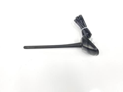 Antenne/Base TOYOTA AURIS Estate (_E18_) 1.8 Hybrid (ZWE186_, ZWE186R, ZWE186H) (136 hp) 14100982