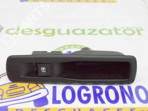 Used Right rear window switch Right rear window switch RENAULT LAGUNA III (BT0/1) 2.0 16V (BT05, BT0F, BT0W) (140 hp) 1366319 1366319