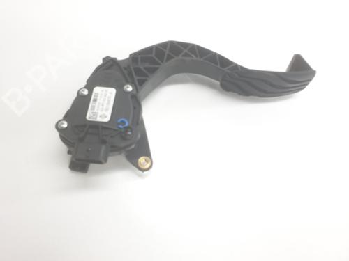 Pedale Pedale DACIA DUSTER (PYM_, PYN_) 1.2 TCe 130 (131 hp) 34354004 34354004