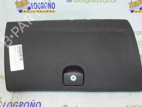 Used Glove box PEUGEOT 407 (6D_) 2.0 HDi (6DRHRH) (140 hp) 777113