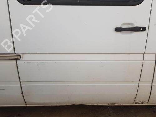 Fuse box MERCEDES-BENZ SPRINTER 2-t Van (B901, B902) 212 D (901.461, 901.462, 902.461, 902.462) | BP9859739E1 