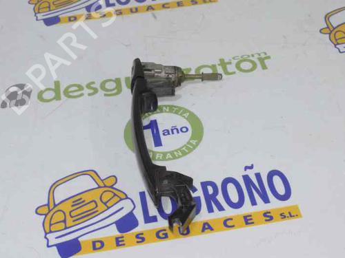 Front left exterior door handle SEAT LEON (1M1) 1.6 16 V | BP1638567C128 