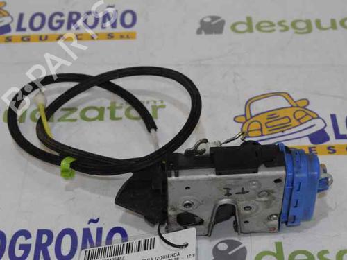 Serratura posteriore sinistra AUDI A4 B5 (8D2) 1.9 TDI quattro (110 hp) 8D0837015A | 8D0837015A |