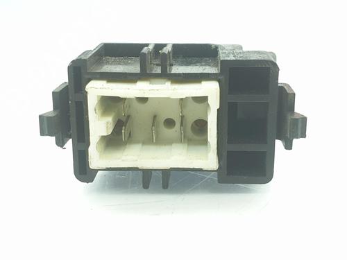 Right front window switch TOYOTA LAND CRUISER 90 (_J9_) 3.0 TD (KZJ90_, KZJ95_, KZJ90R, KZJ95R, KZJ90W, KZJ95W) | BP9239001I26 