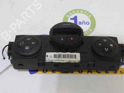 Climate control RENAULT MEGANE II Saloon (LM0/1_) 1.9 dCi (LM0G, LM1G, LM2C) | BP781672I5 