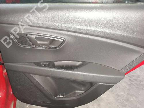 Injection rail SEAT LEON (5F1) 1.6 TDI | BP4204923M98 