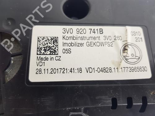 Instrument cluster SKODA SUPERB III (3V3) 2.0 TDI | BP21048679C47 