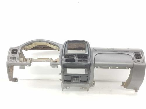 Dashboard NISSAN NAVARA (D22) 2.5 D 4x4 (133 hp) 7532207