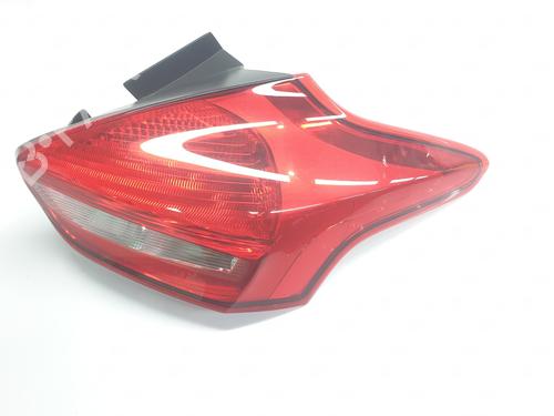 Used Right taillight FORD FOCUS III 1.0 EcoBoost (125 hp) 24522170