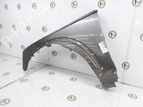 Left front fenders LAND ROVER DISCOVERY III (L319) 2.7 TD 4x4 | BP4975787C41