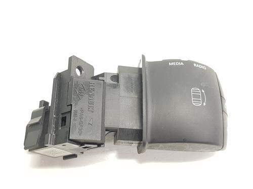 Rattkontroller RENAULT MASTER III Van (FV) [2010-2025]  30402096