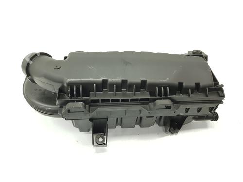 Used Air filter box OPEL ASTRA L Sports Tourer (O5) 1.2 (FRHNPJ) (110 hp) 24036497