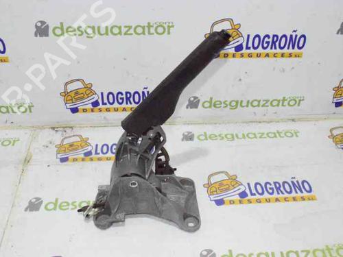 Used Hand brake VW GOLF V (1K1) 1.6 (102 hp) 8775017