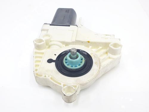 Left rear window motor LAND ROVER DISCOVERY III (L319) 2.7 TD 4x4 | BP20187452E23 