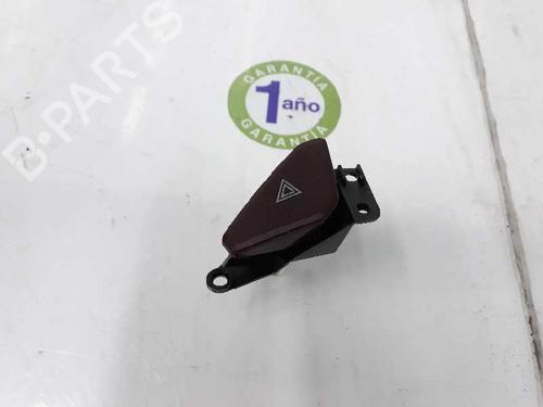 Used Warning switch MITSUBISHI PAJERO III (V7_W, V6_W) 3.2 Di-D (V68W, V78W) (165 hp) 13096432