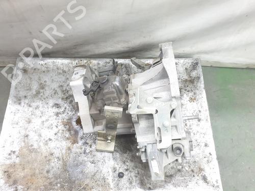 Used Gearbox Gearbox LANCIA YPSILON (312_) 1.2 (312.PXA1A, 312.YXA1A) (69 hp) 17668382 17668382