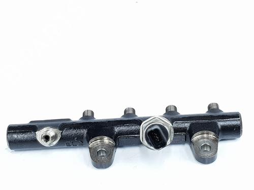 Used Injection rail RENAULT CLIO IV (BH_) [2012-2021]  22999859