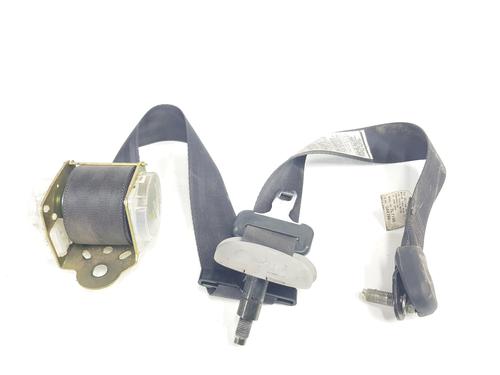 Used Rear left seatbelt TOYOTA RAV 4 II (_A2_) 2.0 4WD (ACA21, ACA20) (150 hp) 31593510