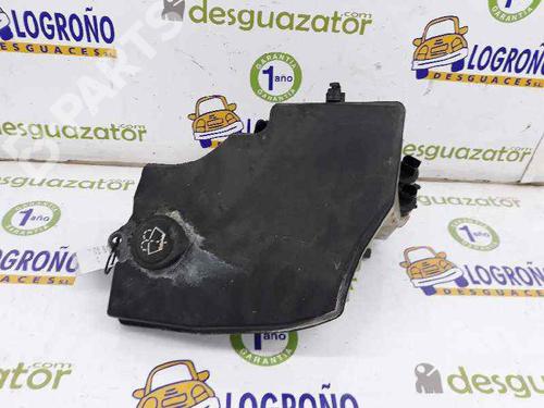 windscreen-washer-tank-bmw-x3-e83-61663403212-2003-2004-2005-2006-2007-2008-2009-2010-2011-7895175 main image