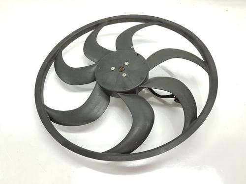 Køleventilator elektrisk JAGUAR XE (X760) 2.0 D (180 hp) 17807745