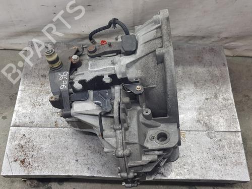 Used Gearbox Gearbox OPEL VIVARO A Bus (X83) 2.0 CDTI (F7, J7, A07) (114 hp) 33609023 33609023